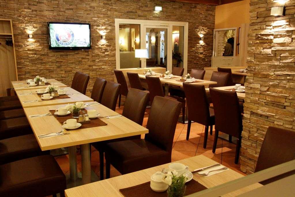 Hotel Kaiserhof Wesel Étterem fotó